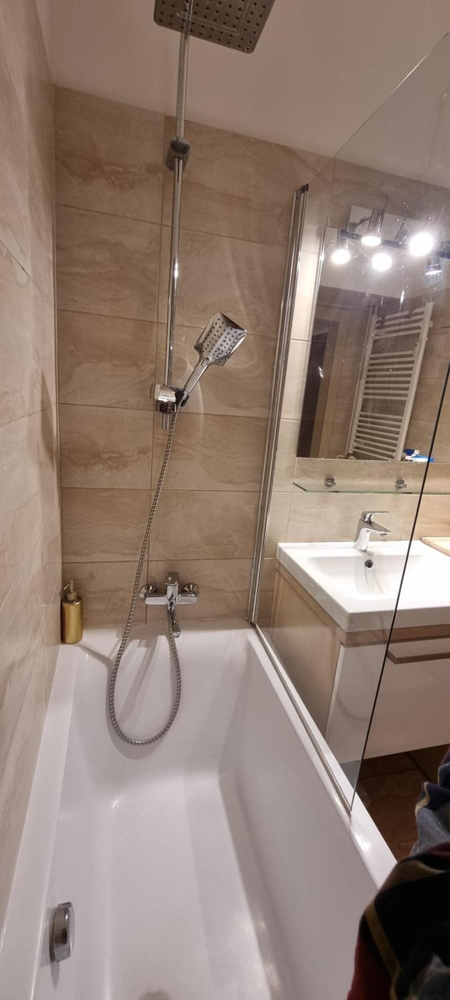 Huge Apartment Next To Train Station Close To The City Center Братислава Екстериор снимка